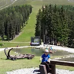 Haus Alpenpanorama דירה *